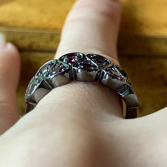 Natural Raspberry Garnet Black Rhodium Over Sterling Silver Ring Size 8 - Picture 2 of 10